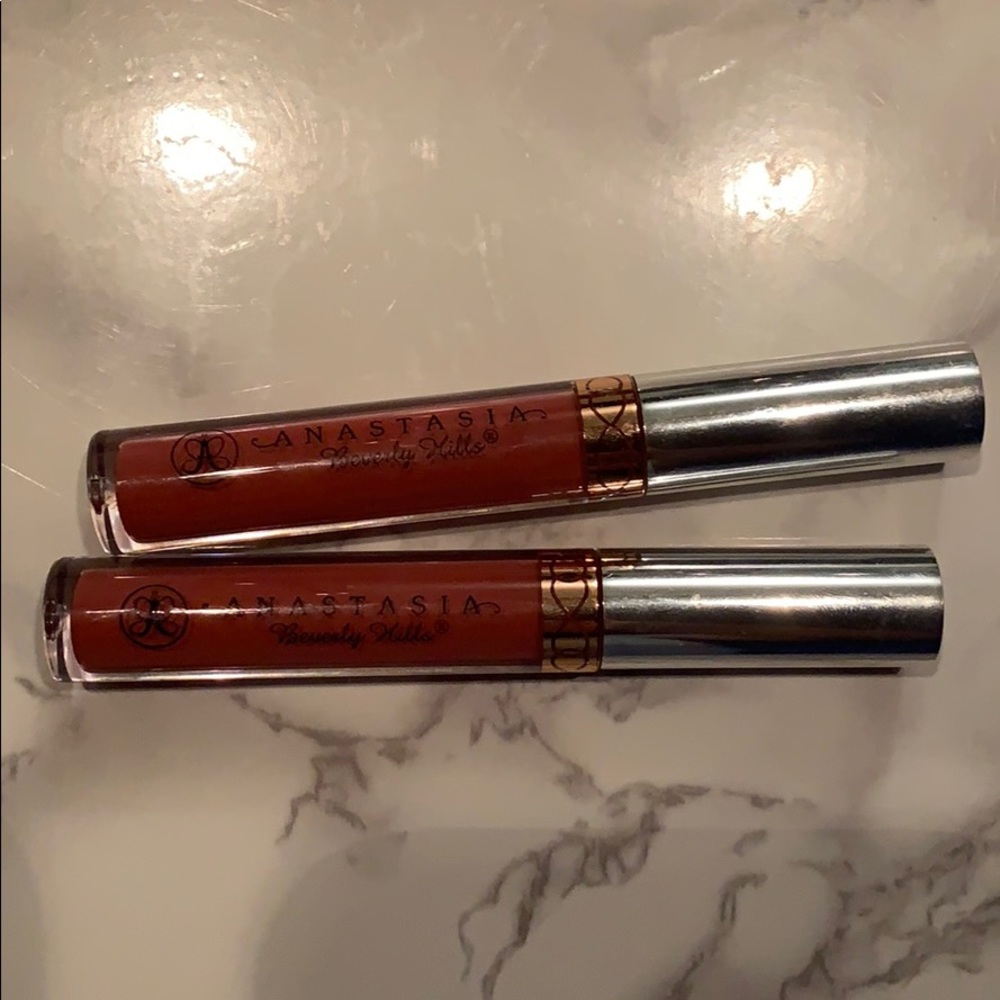Anastasia Beverly Hills - Liquid Matte Lipstick